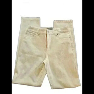 Chicos Cream Color Straight Leg Jeans .5 Tall